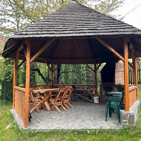 Willa Homy Family House Bran  Zewnętrze zdjęcie